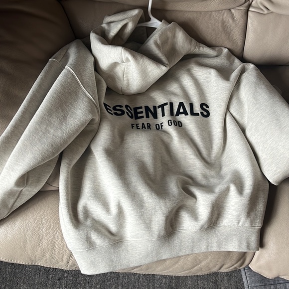 Fear Of God Essentials Light Oatmeal Hoodie - Picture 2 of 3